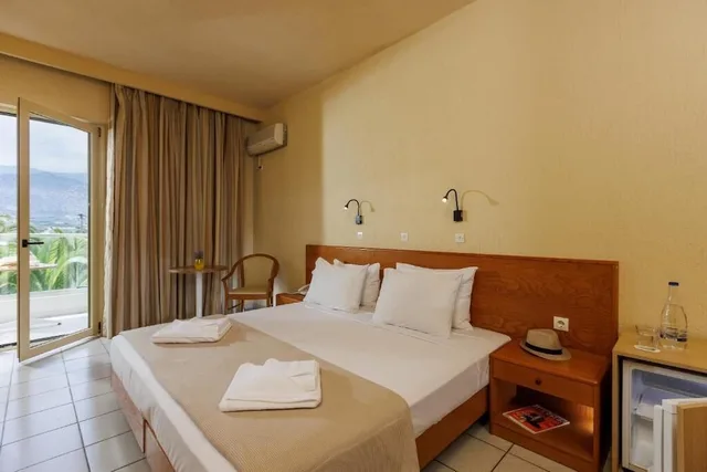 Standard, Garden or Mountain View، Malia Bay Beach Hotel And Bungalows 1/10