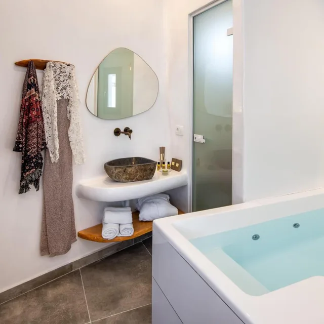 Cave, Suite, Pool View, Hot Tub، Evgenia Villas Amp Suites 3/4