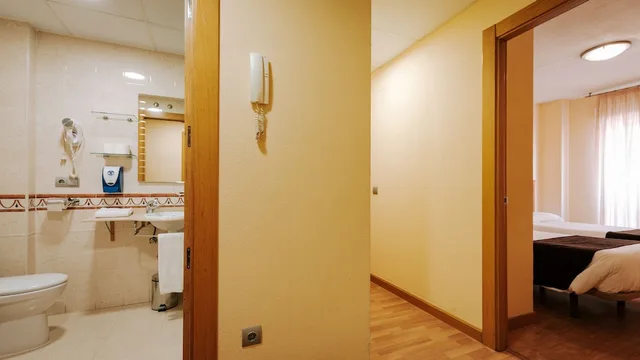 2 Bedrooms, Apartment, Twin Beds, 2 Sofa, Apartamentos Jch Congreso 5/5