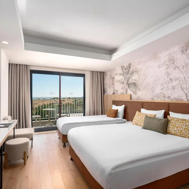 غرفة بسرير مزدوج بشرفة، Vox Maris Resort 1/6