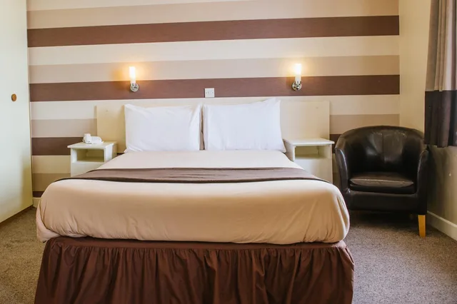 غرفة بسرير مزدوج، Doric Hotel 2/7