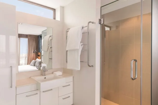 شقة بريميير بشرفة بغرفتي نوم، Adina Apartment Hotel Auckland, Britomart 5/6