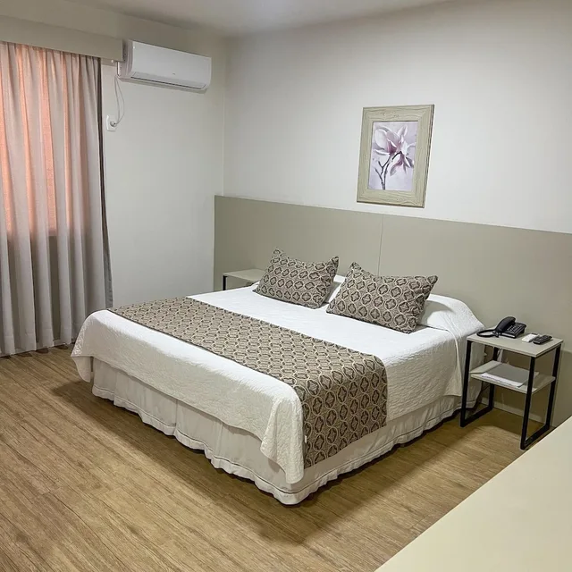 Standard, Double or Twin Bed, Hotel Geranium 3/10