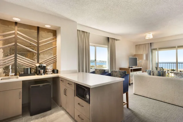 جناح رئاسي بسرير كينج بغرفتين، Embassy Suites by Hilton Monterey Bay Seaside 3/5