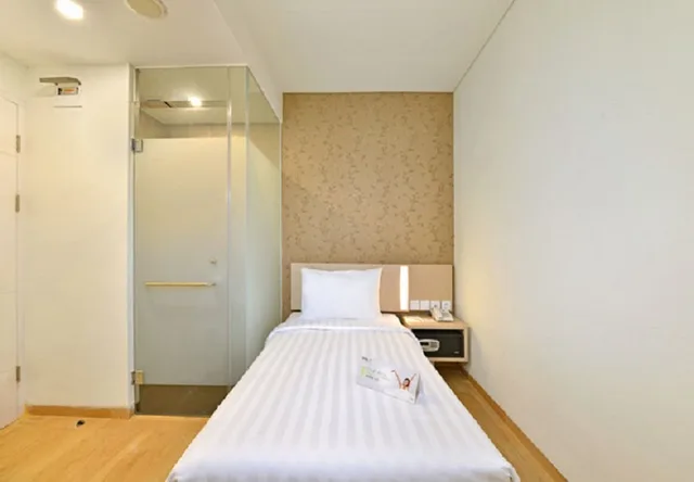 غرفة مفردة، Whiz Hotel Sudirman Cilacap 2/5