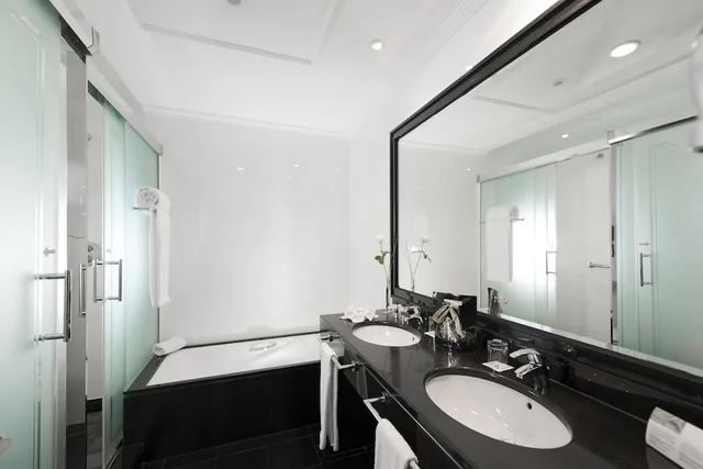 جناح جونيور، Eurostars Palacio Buenavista 5/6