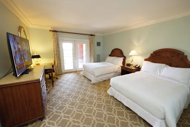 غرفة قياسية بسريرين مزدوجين، Hilton Lake Las Vegas Resort and Spa 2/4