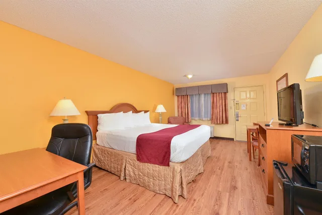 غرفة بسرير كينج، Hotel Boerne 3/5