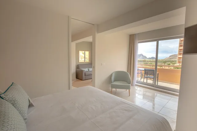 2 Bedrooms, Apartment, Lateral Side Sea View، Vila Baleira Porto Santo 2/7