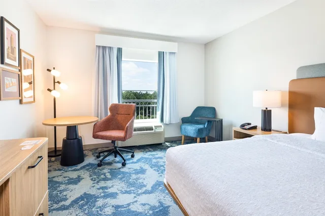 غرفة قياسية بسرير كينج، Hampton Inn Lawrenceville Duluth 1/10
