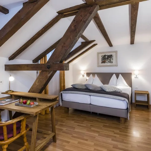 غرفة كلاسيكية بسرير مزدوج، ROMANTIK HOTEL STERN 1/10