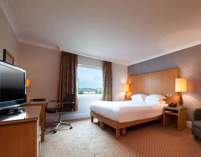 غرفة عائلية بسرير كوين، Doubletree By Hilton Strathclyde 2/3