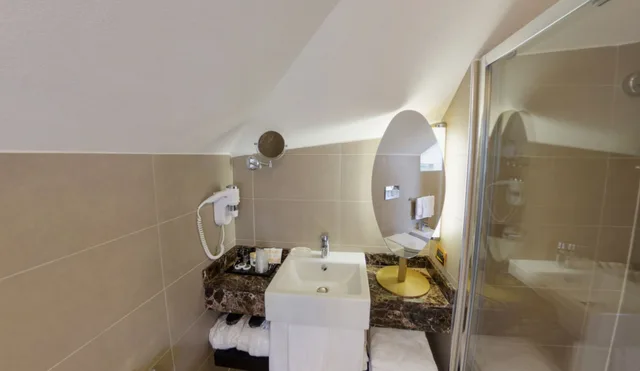 جناح استوديو ملكي بسرير كوين، Hotel Miramare and Spa 6/7