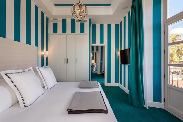 جناح جونيور بسرير كينج، Room Mate Valeria 1/6