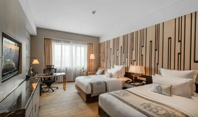 غرفة سوبيريور بسريرين منفصلين بإطلالة على الجبل، Grand Pacific Hotel Ningbo 1/1