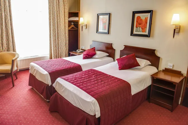 غرفة قياسية بسريرين منفصلين، Albany House Hotel 5/9