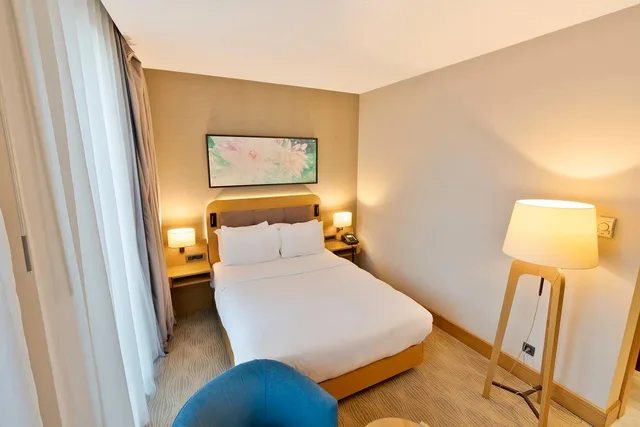 غرفة بسرير كوين، DOUBLETREE BY HILTON HOTEL ISTANBUL - TUZLA 5/6