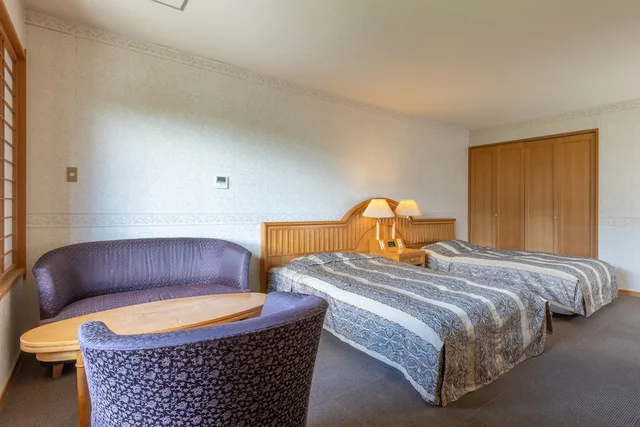 غرفة قياسية بسريرين منفصلين، KAMENOI HOTEL Tazawako 1/2