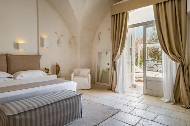 جناح ديلوكس، BAGLIONI MASSERIA MUZZA RESORT & SPA 1/6
