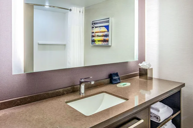 جناح بغرفة نوم واحدة، Courtyard by Marriott Boston Billerica Bedford 2/3