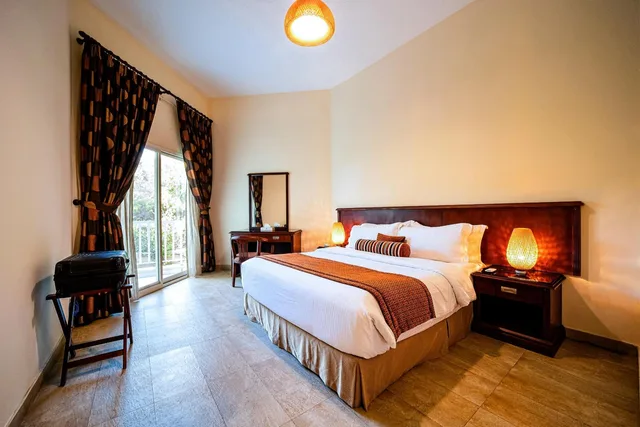 جناح تنفيذي بسرير كينج، Umm Al Quwain Beach Hotel 1/1