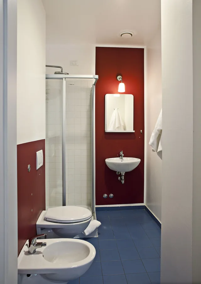 Female Dorm, Female Only, 8 People, 4 Bunk Beds، Ostello Bello 5/6