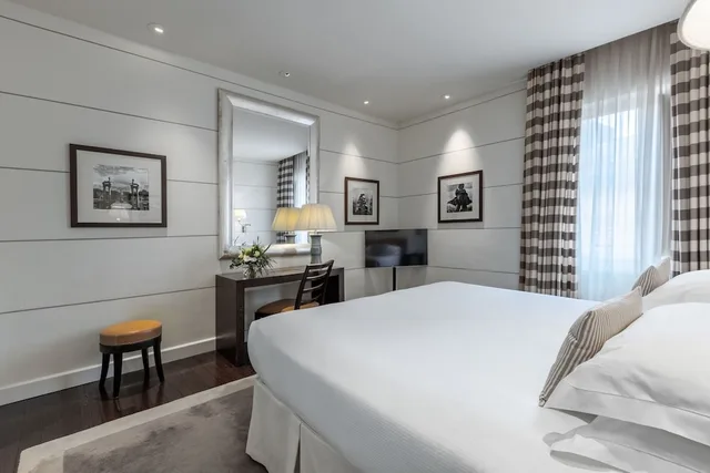 Gallery, Prestige, King Bed، Gallery Art Hotel 1/10