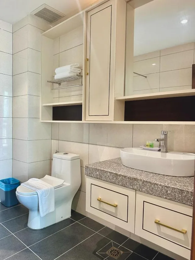 غرفة بريميير تنفيذية بسرير كينج، Malibest Resort 3/5
