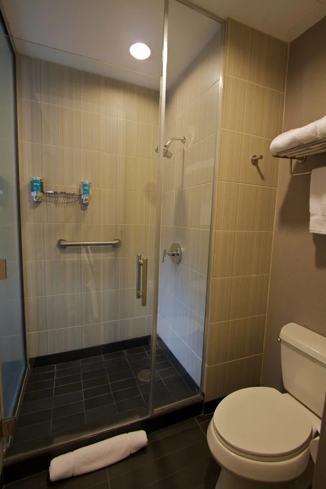 Aloft, 2 Queen Beds، Aloft Tulsa 5/7