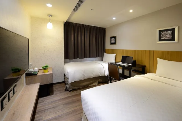 Deluxe, Triple, Le room Hotel Kaifeng Taipei 1/3