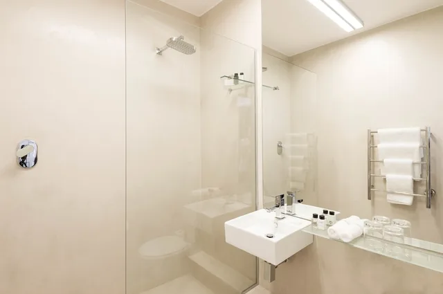 غرفة ديلوكس بإطلالة على الجبل مفردة بسرير كوين، Cape Town Hollow Boutique Hotel 2/2