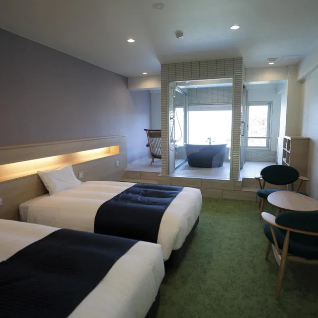 غرفة سوبيريور بسريرين منفصلين بإطلالة على البحر، Hotel Izukyu 2/6