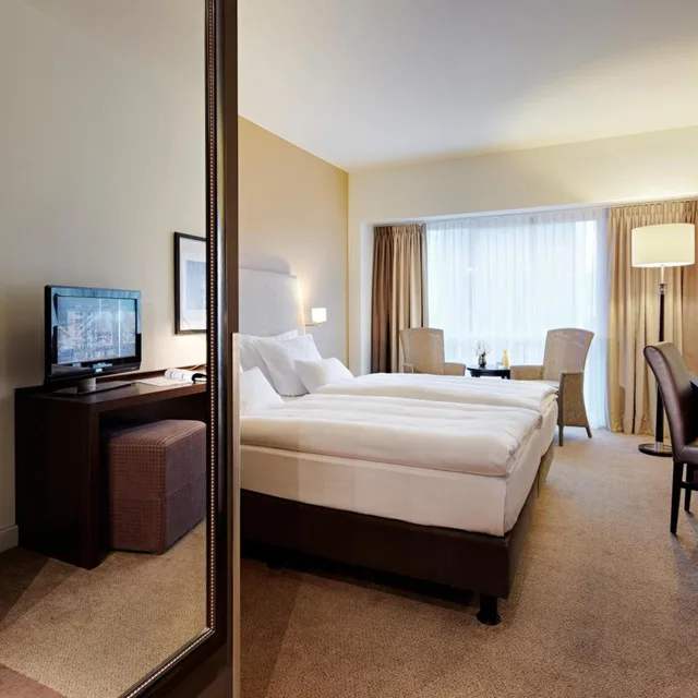 غرفة ديلوكس بسرير فردي، Lindner Hotel Antwerp, Part of Jdv by Hyatt 1/2
