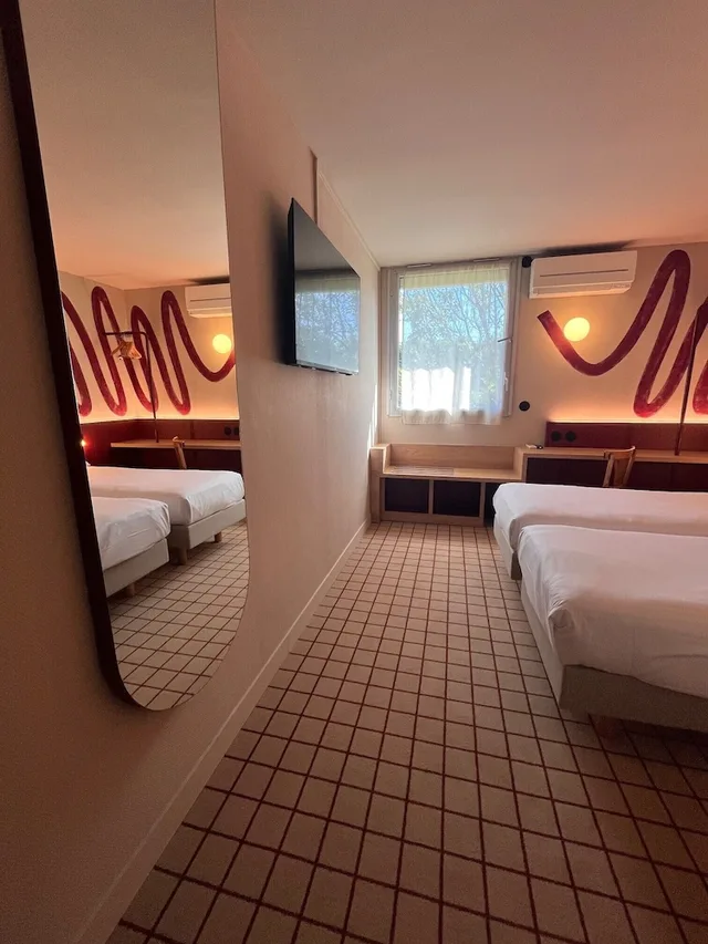 غرفة قياسية بسرير مزدوج أو سريرين منفصلين، Best Western Hotel du Phare 7/10