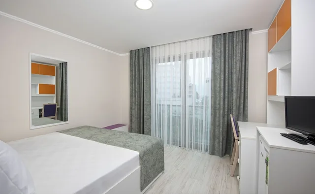 غرفة قياسية بسرير مزدوج، CITRUS PARK HOTEL 2/5