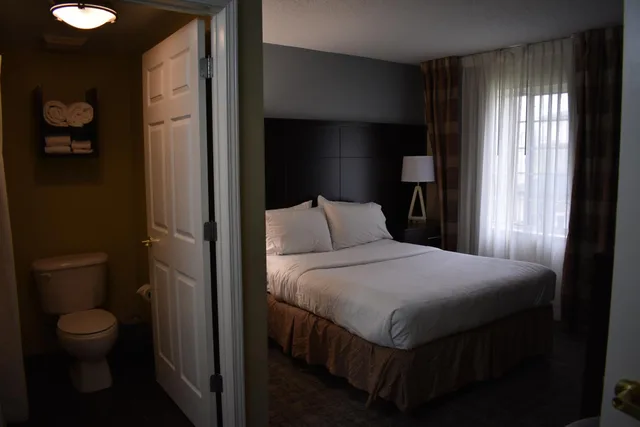 جناح عائلي بغرفتي نوم، Staybridge Suites Cranbury-South Brunswick 8/10