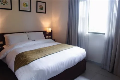 Two Bedroom Center Apartment (No View).، Azalea Hotels & Residences Baguio 1/1