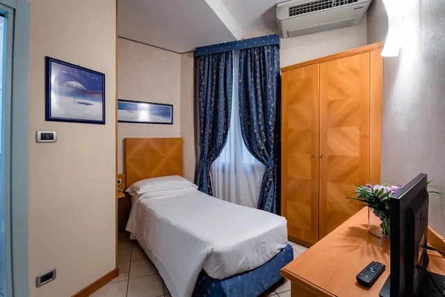 غرفة مفردة، Albergo Centrale Bologna 12/20