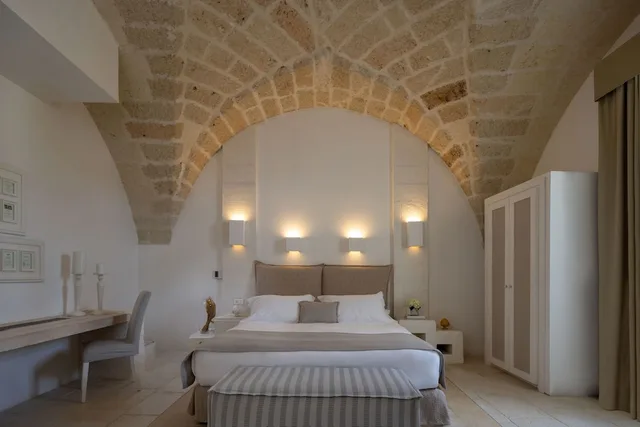 جناح ديلوكس بسرير كينج، BAGLIONI MASSERIA MUZZA RESORT & SPA 2/5