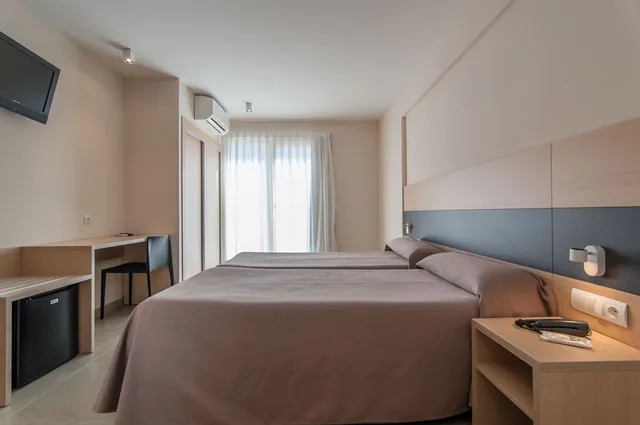 غرفة بسريرين منفصلين، Hotel San Luis 5/7