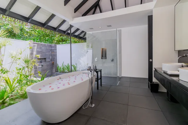 2 Bedrooms, Villa, Beach Front، Noku Maldives Vignette Collection 4/4