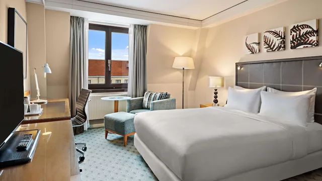 Compact, Deluxe, Queen Bed، Hilton Dresden 2/5