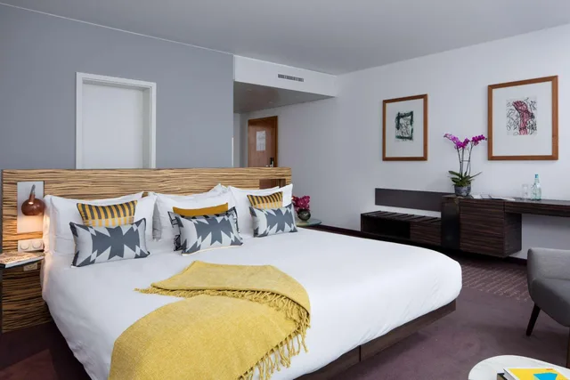 Art, Suite, King Bed, Sofa, Xl، ART'OTEL BERLIN MITTE 1/5