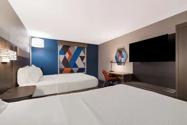 غرفة قياسية بسريرين كوين، Holiday Inn Express Hotel Suites the Villages 10/10