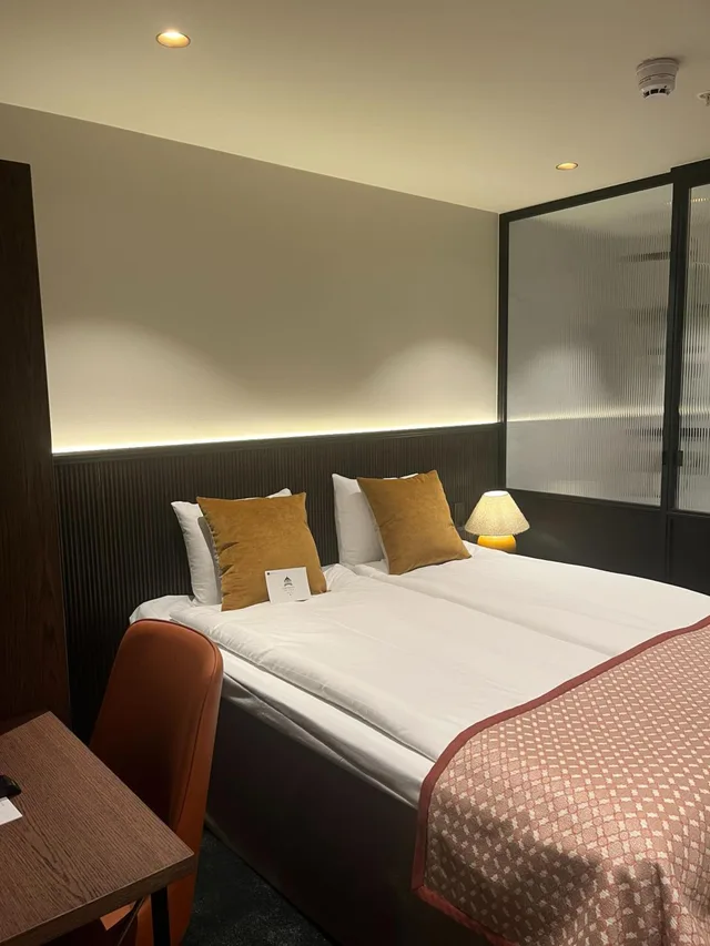 غرفة صغيرة مزدوجة، Crystal Plaza Hotel 5/10