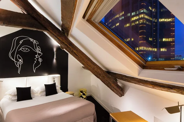 غرفة سوبيريور بإطلالة على المدينة، Hotel Montparnasse Saint Germain 4/7