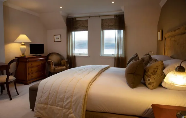 غرفة بريميوم بسريرين منفصلين بإطلالة على البحيرة، Loch Ness Cottages 4/7