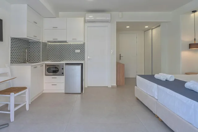 Junior Suite, Lateral Side Sea View, Terrace، Meltemi Coast Suites 3/4