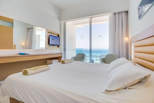 Classic, Double or Twin Bed, Sea View, Vrissaki Beach Hotel 3/8