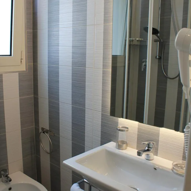 غرفة سوبيريور بسرير كينج، Hotel Piccinelli 8/8